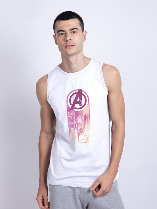 man graphic sleeveless vest - 20744654 - Very Small Image - 1