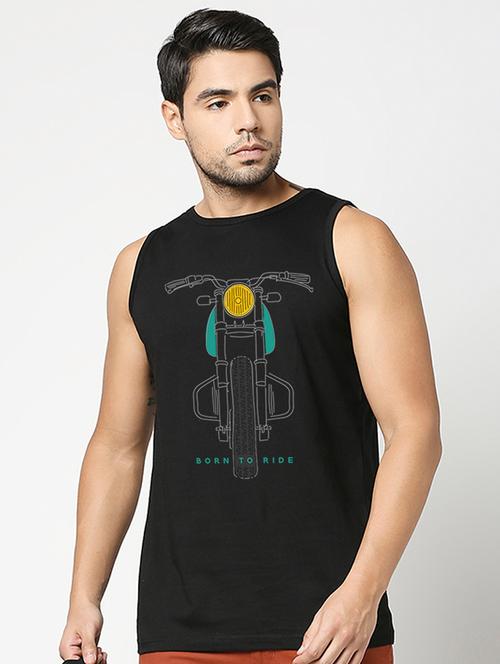 man printed sleeveless vest - 20744986 - Very Small Image - 1