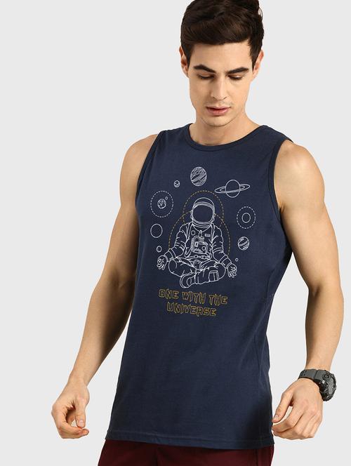 man typographic sleeveless vest - 20745041 - Very Small Image - 1