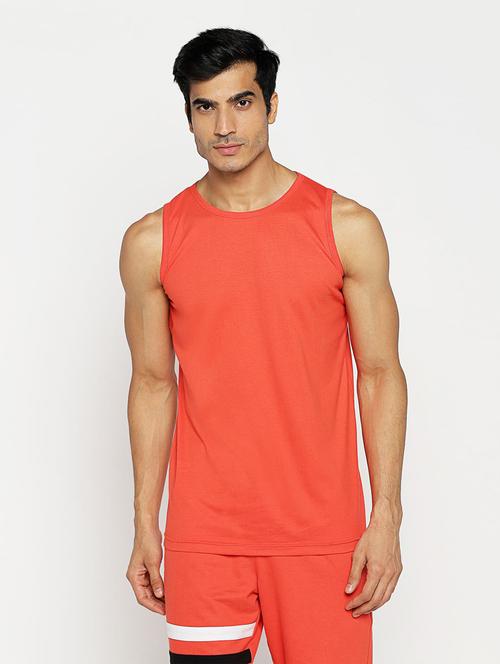 man solid sleeveless vest - 20745125 - Very Small Image - 1