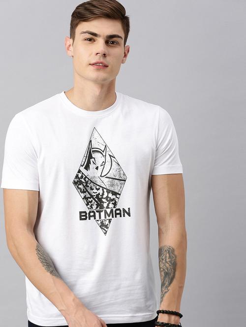 white chest print round neck t-shirt - 20748163 - Very Small Image - 1
