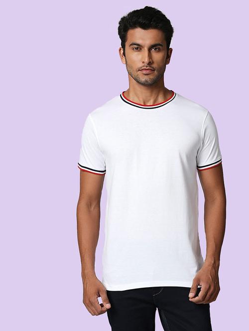 white cotton t-shirt - 20751645 - Very Small Image - 1