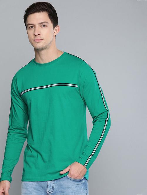 round neck solid t-shirt - 20752110 - Very Small Image - 1