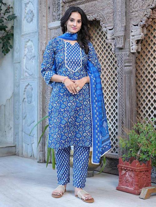 blue three quarter sleeve suit set - 20808288 - Very Small Image - 1