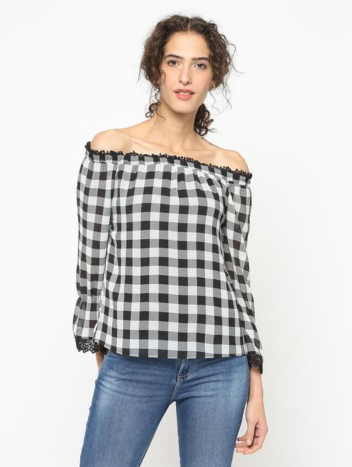 women black check printed off-shoulder regular top - 20810641 - Very Small Image - 1