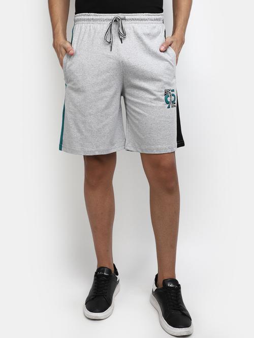 men side tapered mid rise short - 20813436 - Very Small Image - 1