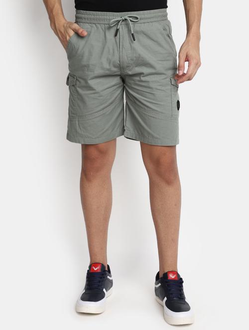 men mid rise solid shorts - 20813611 - Very Small Image - 1