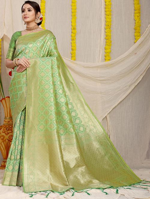 women green self design kanjivaram saree with blouse - 20821825 - Very Small Image - 1