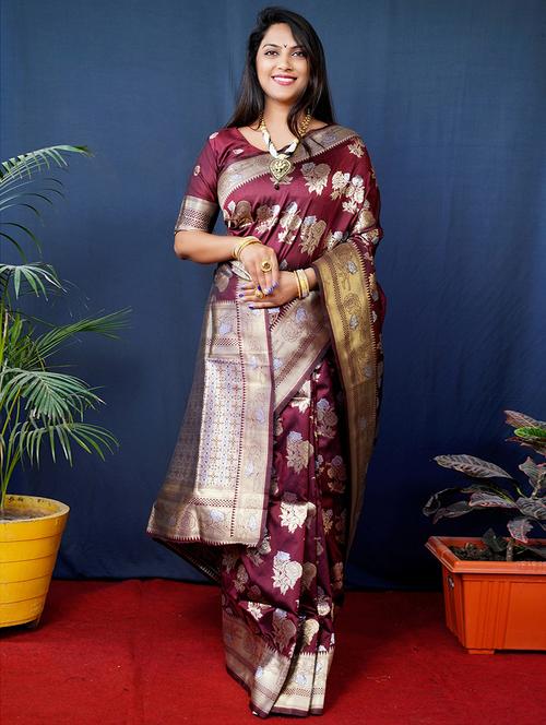 maroon self design banarasi saree with blouse - 20821869 - Very Small Image - 1