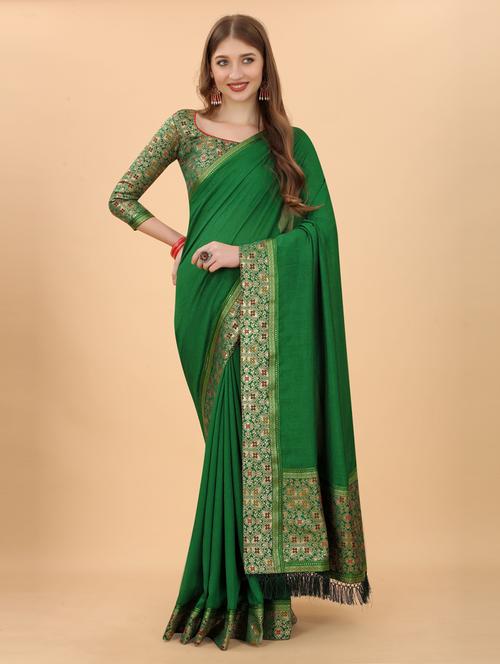women green solid bordered saree with blouse - 20822710 - Very Small Image - 1