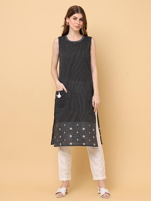 women black round neck kurta pant set - 20826573 - Very Small Image - 1