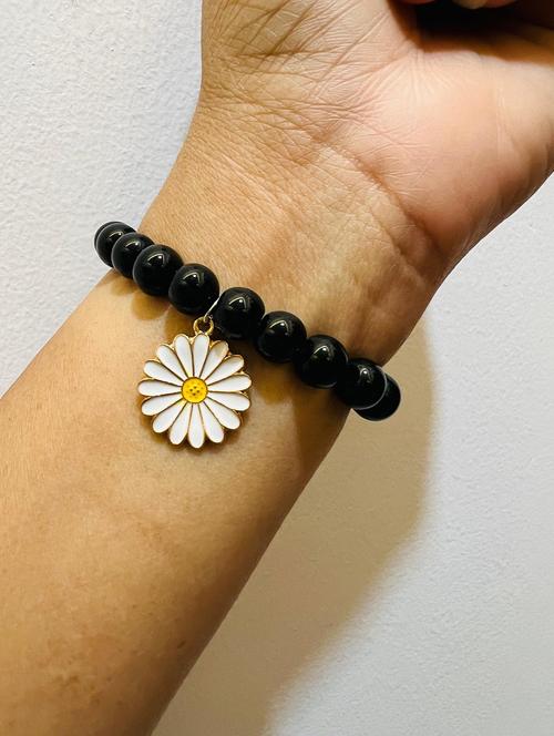 black crystal beaded bracelet - 20846286 - Very Small Image - 1