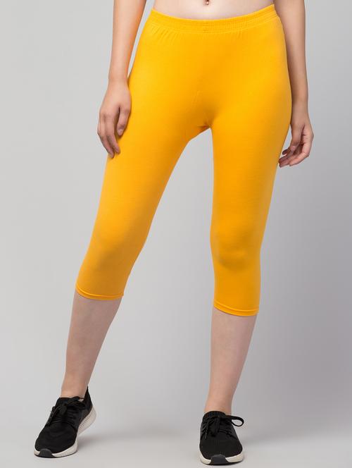 women solid mid rise capri leggings - 20850292 - Very Small Image - 1