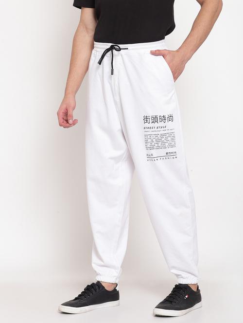 men placement print cotton track pant - 20850811 - Very Small Image - 1