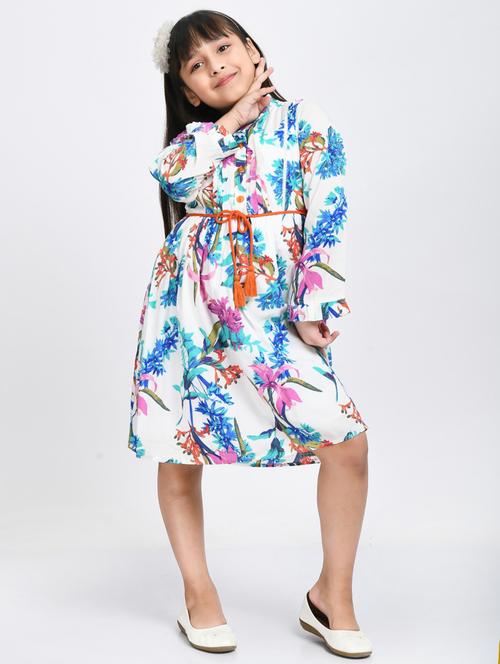 white floral printed frock - 20859005 - Very Small Image - 1