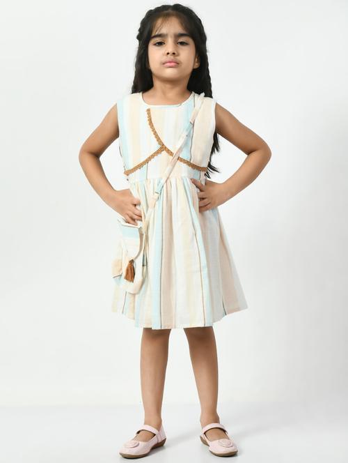 pink cotton frock - 20859333 - Very Small Image - 1