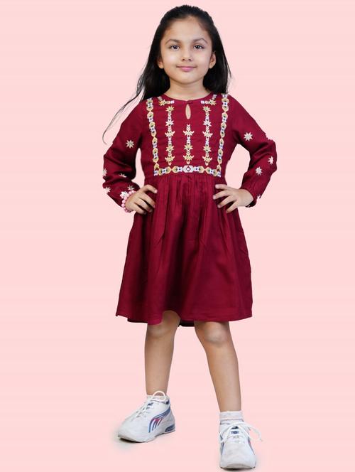 maroon cotton frock - 20859445 - Very Small Image - 1