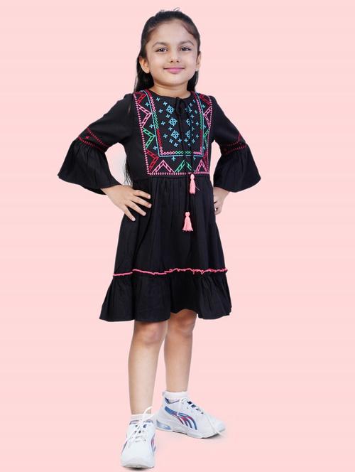 black embroidered detailed frock - 20859457 - Very Small Image - 1