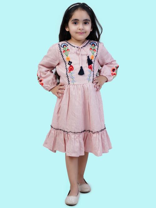 girls embroidered cotton frock - 20859473 - Very Small Image - 1