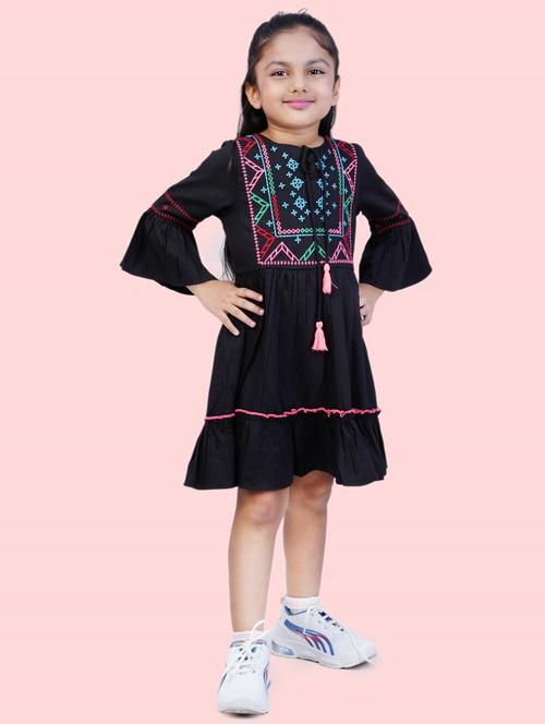 black embroidered detailed frock - 20859489 - Very Small Image - 1