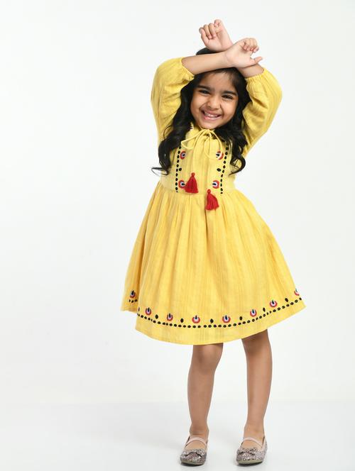 girls embroidered cotton frock - 20859805 - Very Small Image - 1