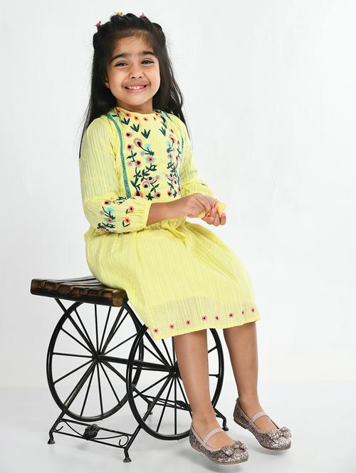 yellow embroidered detailed frock - 20859853 - Very Small Image - 1