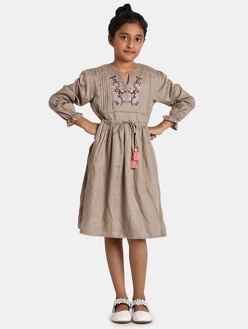 girls embroidered frock - 20860123 - Very Small Image - 1