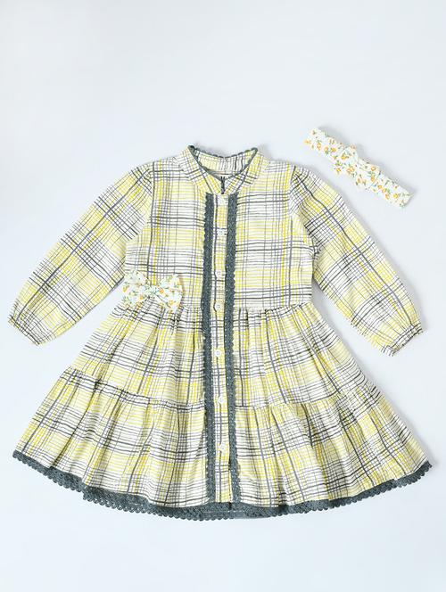 yellow cotton blend frock - 20860946 - Very Small Image - 1