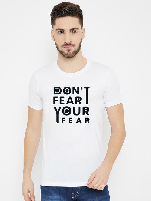 men round neck typographic regular t-shirt - 20911489 - Very Small Image - 1