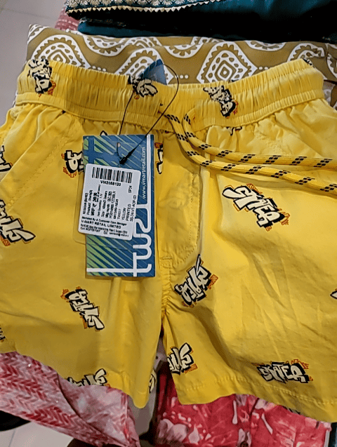 yellow poplin shorts & three fourth - 20911861 - Very Small Image - 1