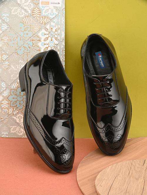 black lace-up oxfords - 20939646 - Very Small Image - 1