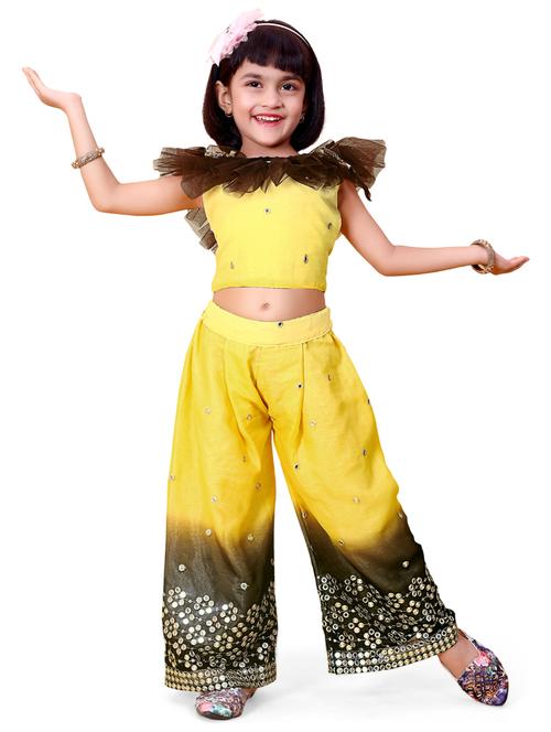 yellow round neck top pants set - 20942359 - Very Small Image - 1