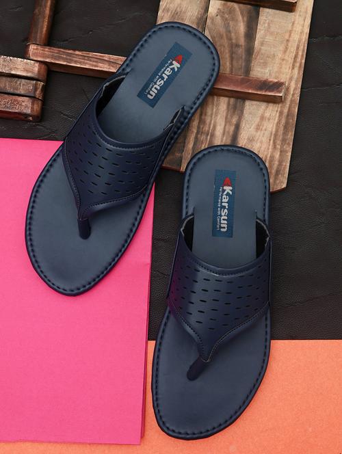men slip on sandal - 20944752 - Very Small Image - 1