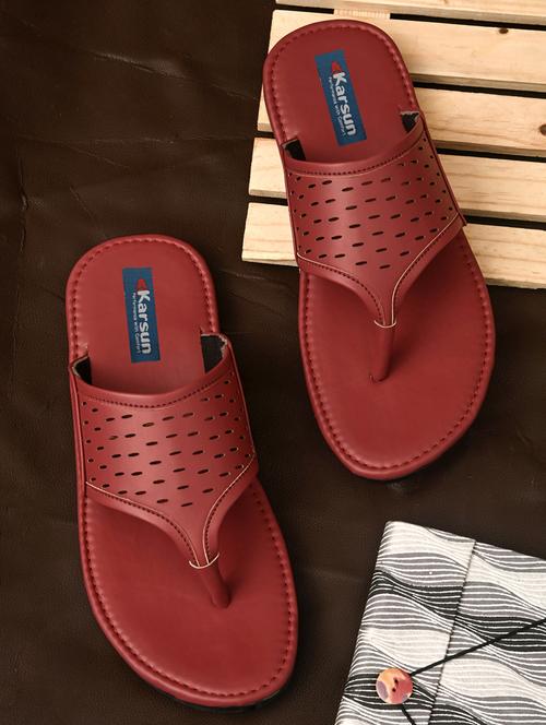 red faux leather slip on sandals - 20944754 - Very Small Image - 1