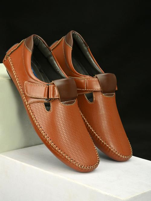 tan slip on sandal - 20944813 - Very Small Image - 1