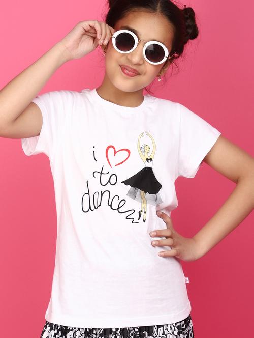 girls round neck front printed regular tee - 20944926 - Very Small Image - 1