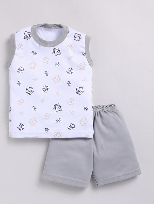 boys printed shorts set - 20945585 - Very Small Image - 1