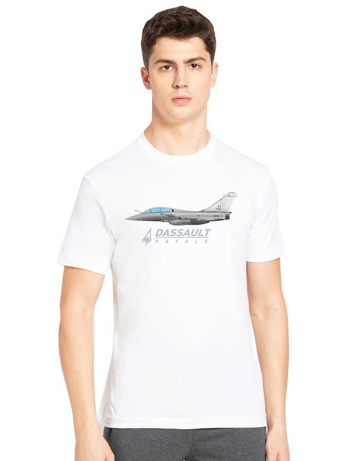 men round neck chest print t-shirt - 20958924 - Very Small Image - 1