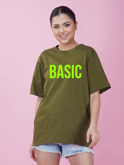 round neck chest print t-shirt - 20978426 - Very Small Image - 1