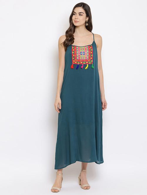 green embroidered detailed dress - 21017210 - Very Small Image - 1