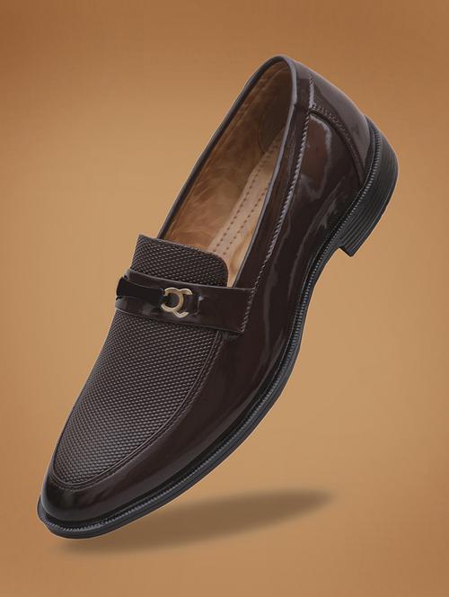 men slip on horsebit loafers - 21020470 - Very Small Image - 1