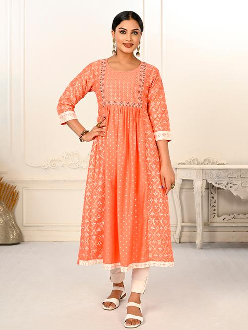 women three quarter sleeve flared kurta - 21034097 - Very Small Image - 1