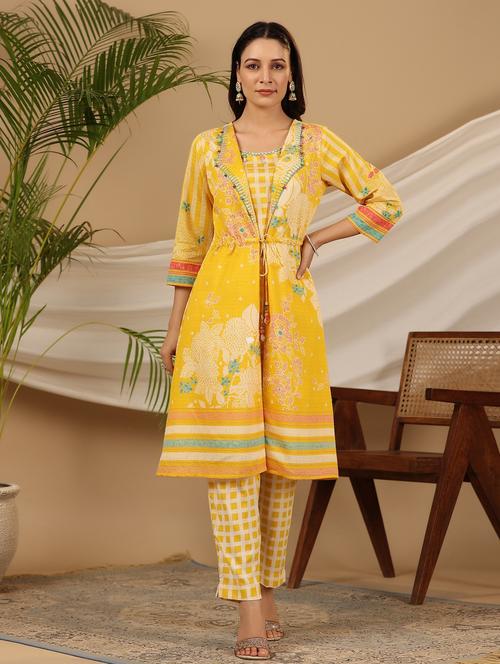 yellow floral printed kurta pant set - 21034896 - Very Small Image - 1