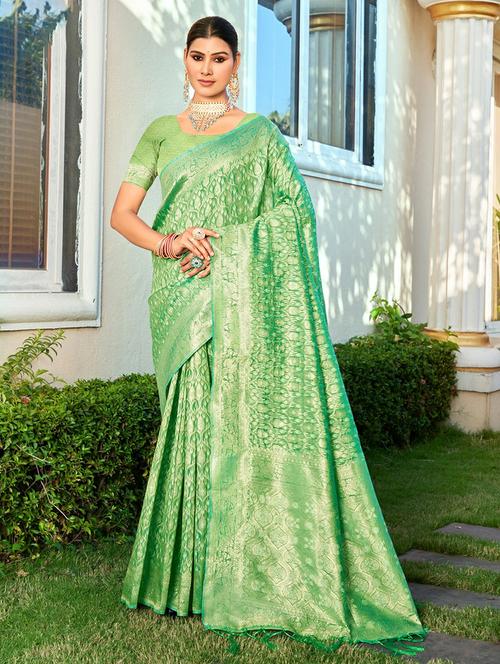 women self design banarasi saree with blouse - 21036628 - Very Small Image - 1