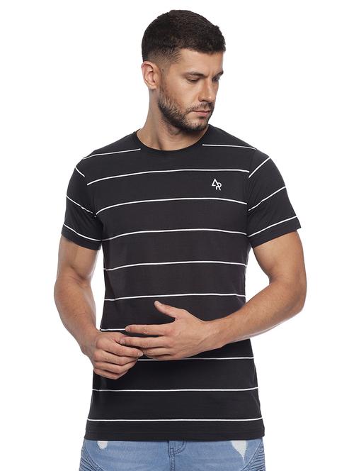 men round neck all-over print t-shirt - 21064267 - Very Small Image - 1
