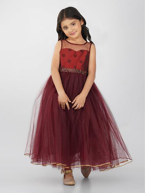 girls maroon self design detailed frock - 21067466 - Very Small Image - 1