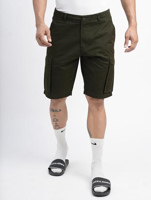 men mid rise solid bermudas - 21093078 - Very Small Image - 1