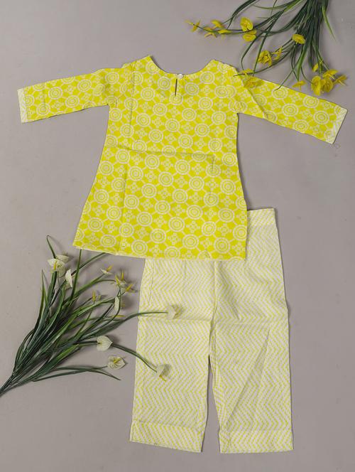 girls cotton kurta pant set - 21130082 - Very Small Image - 1