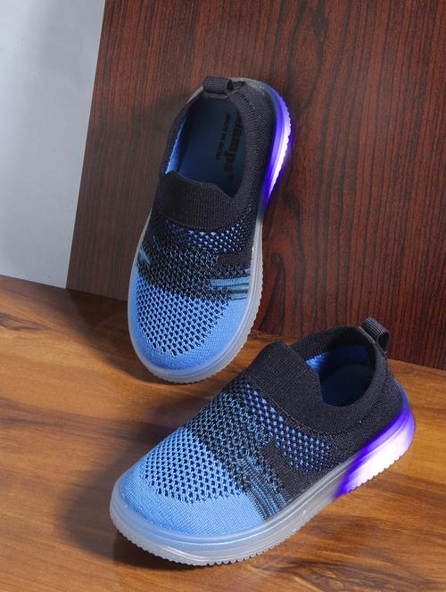 kids slip on sports shoes - 21131485 - Very Small Image - 1