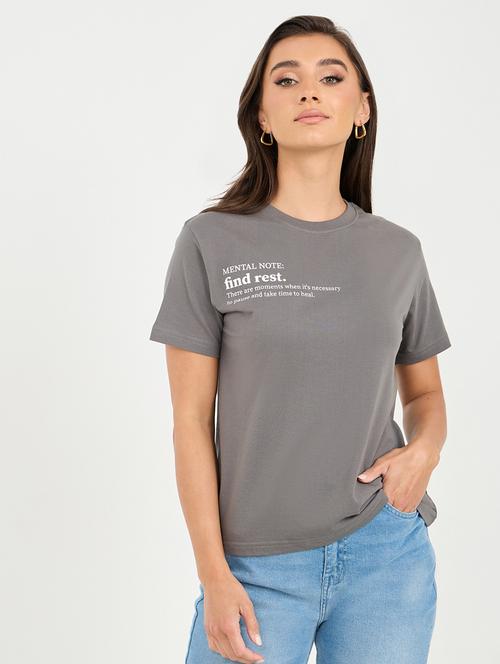 dark grey chest print regular t-shirt - 21135655 - Very Small Image - 1